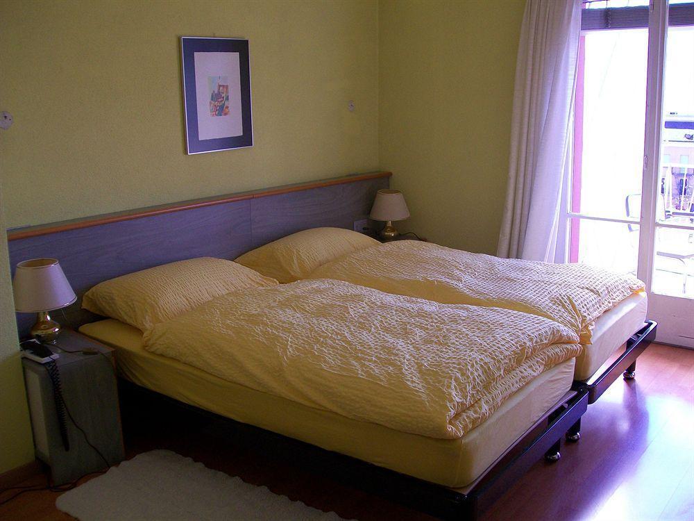 Hotel Garni Montaldi Muralto ภายนอก รูปภาพ