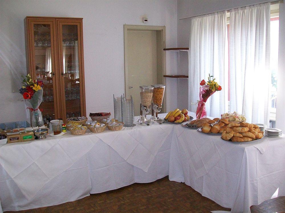 Hotel Garni Montaldi Muralto ภายนอก รูปภาพ