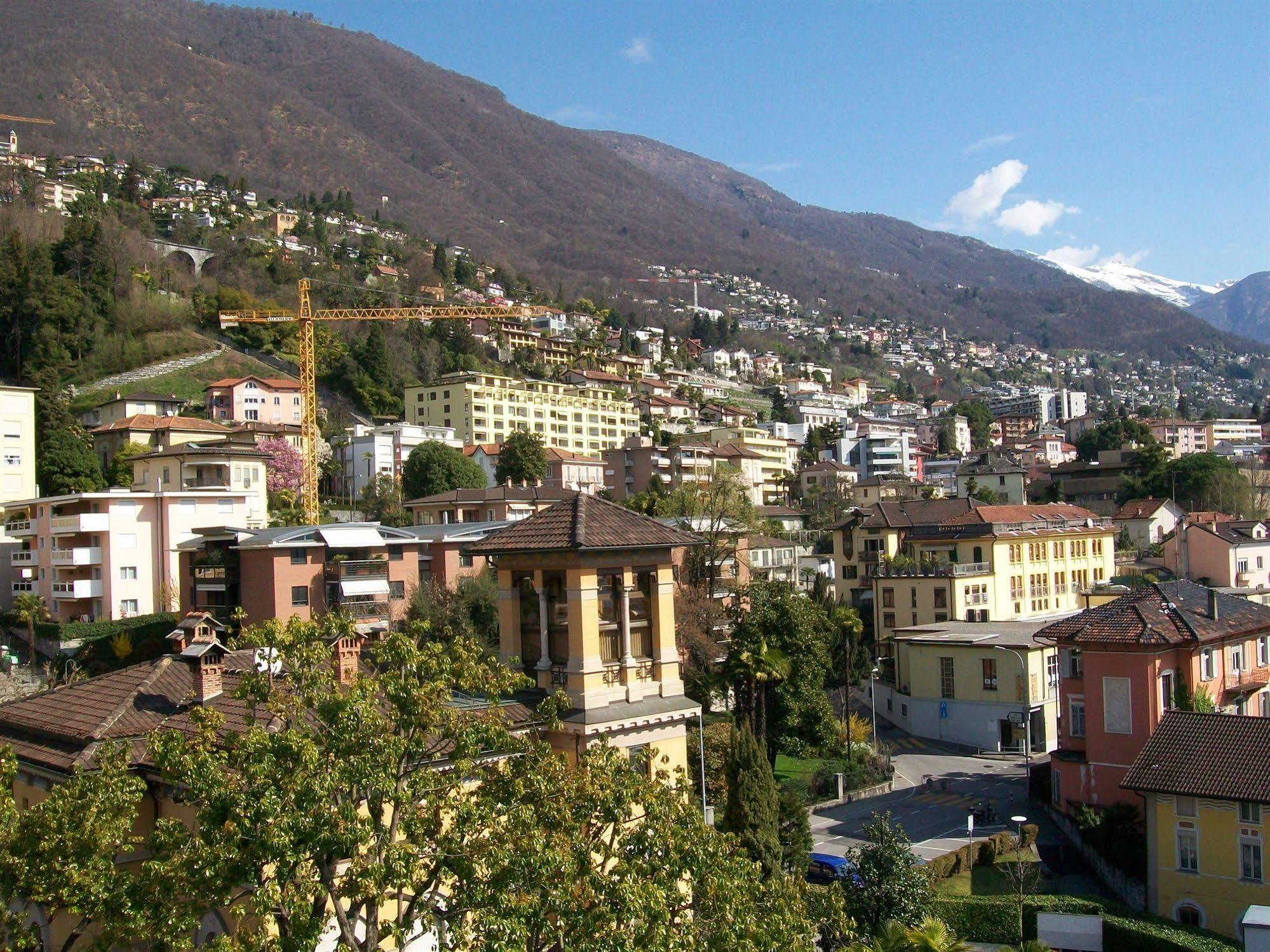 Hotel Garni Montaldi Muralto ภายนอก รูปภาพ